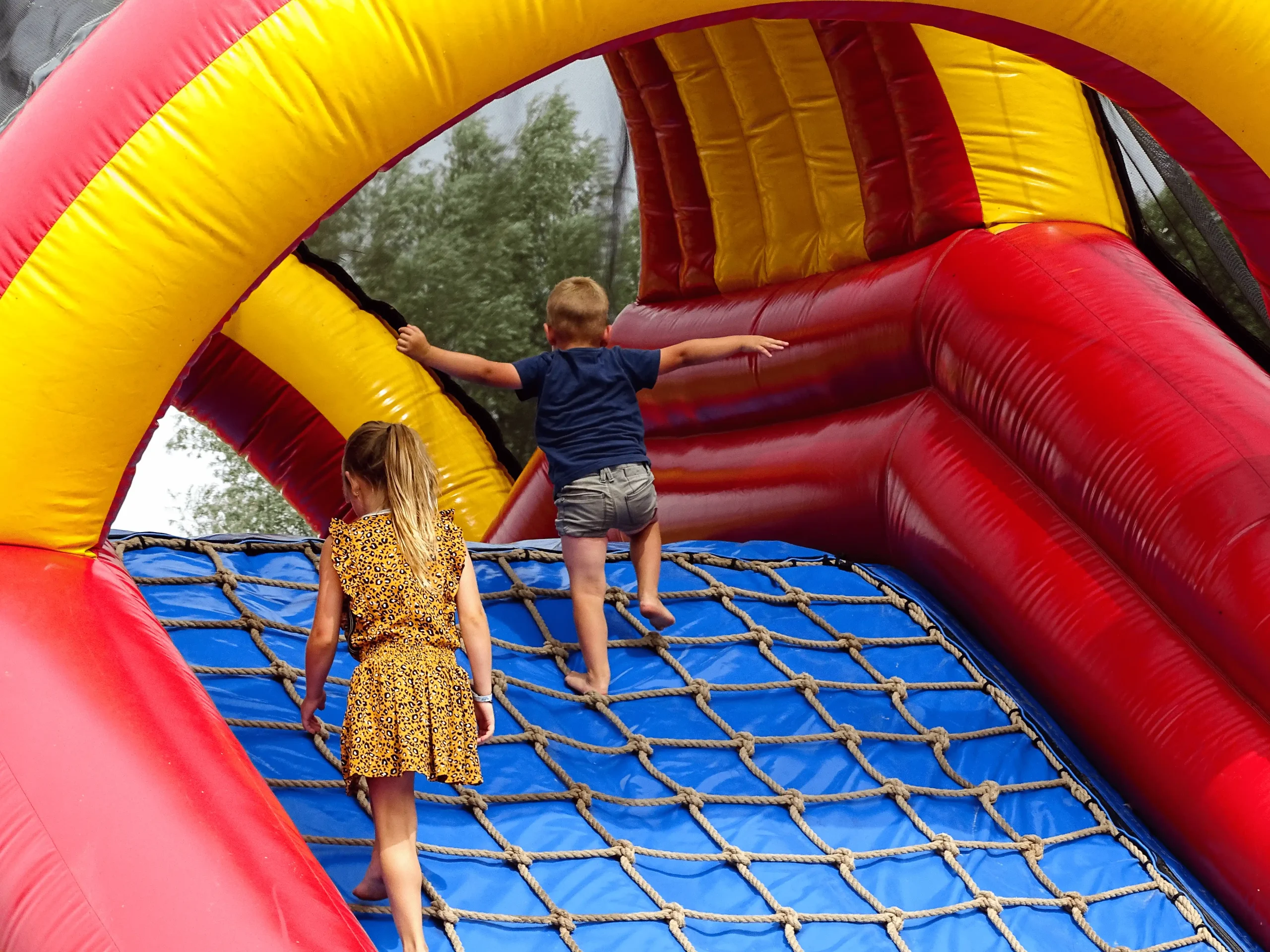 Luchtkussens Speelpark Oud Valkeveen