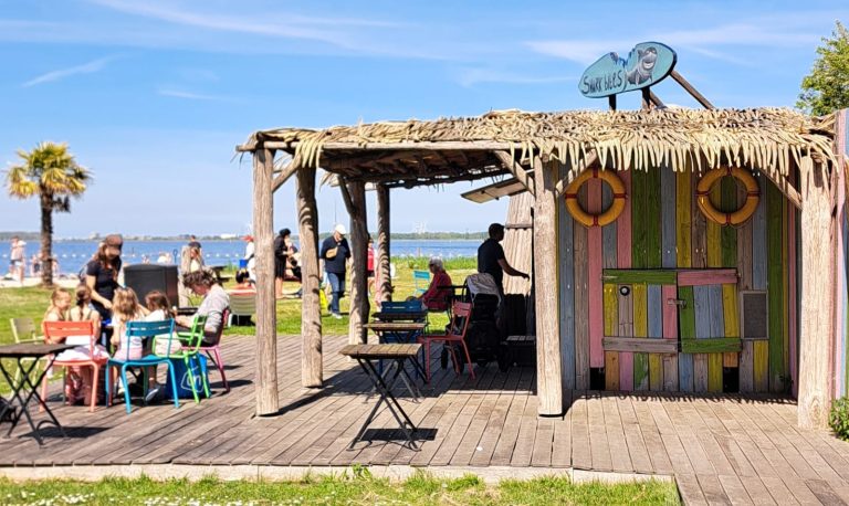 strandtent Speelpark Oud Valkeveen
