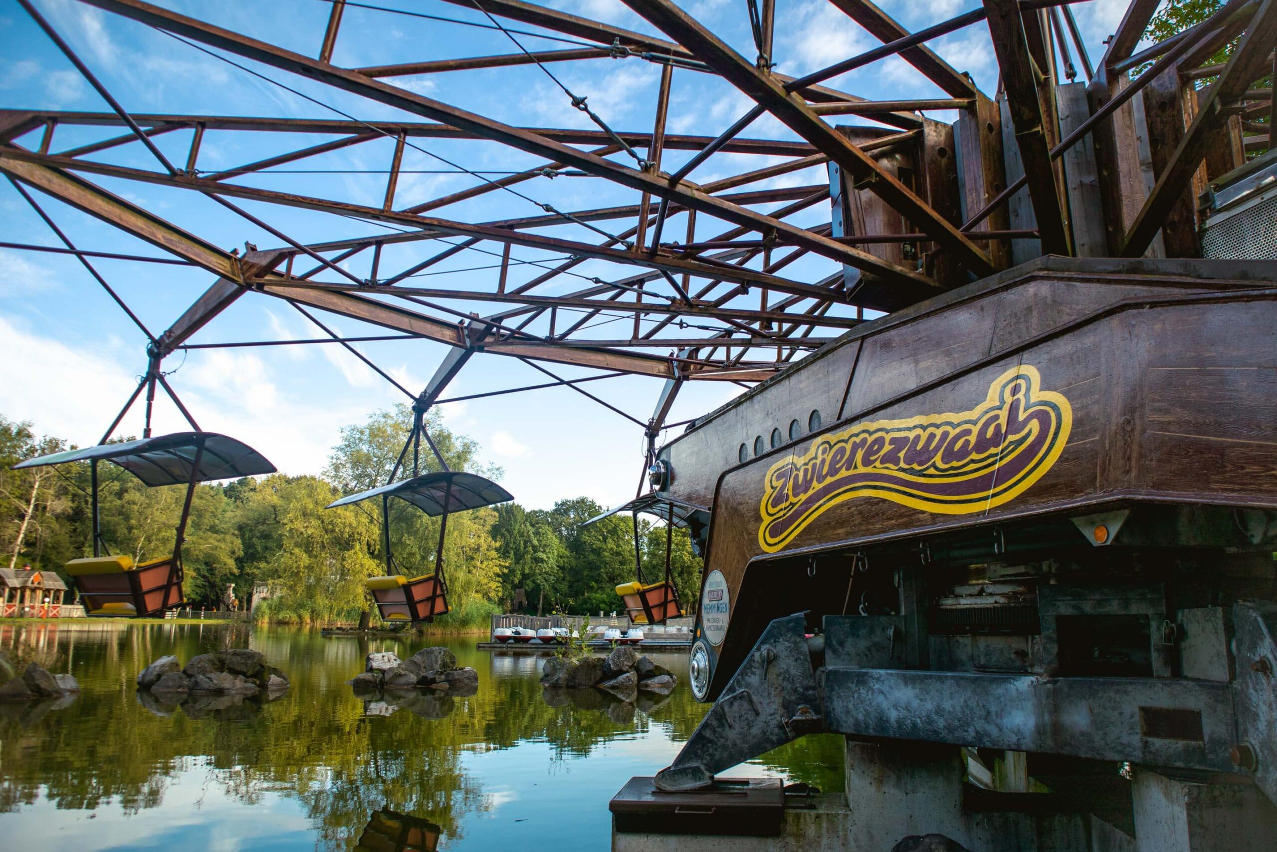 Zwierezwaai Speelpark Oud Valkeveen